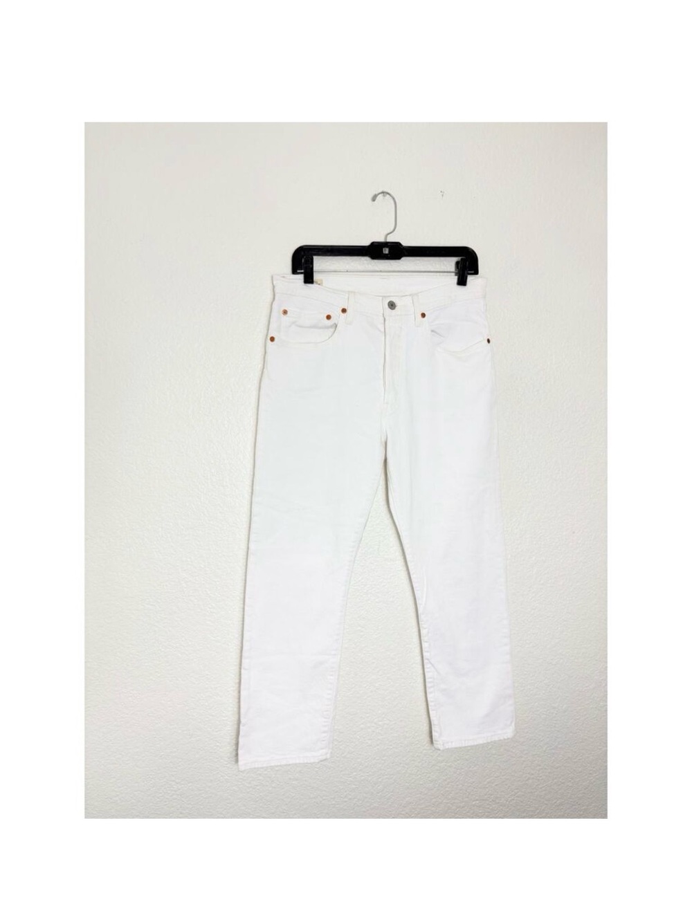 Levi’s 501 Straight Jeans Size 30 White Button Fly High Rise Preppy Minimalist - Picture 3 of 7